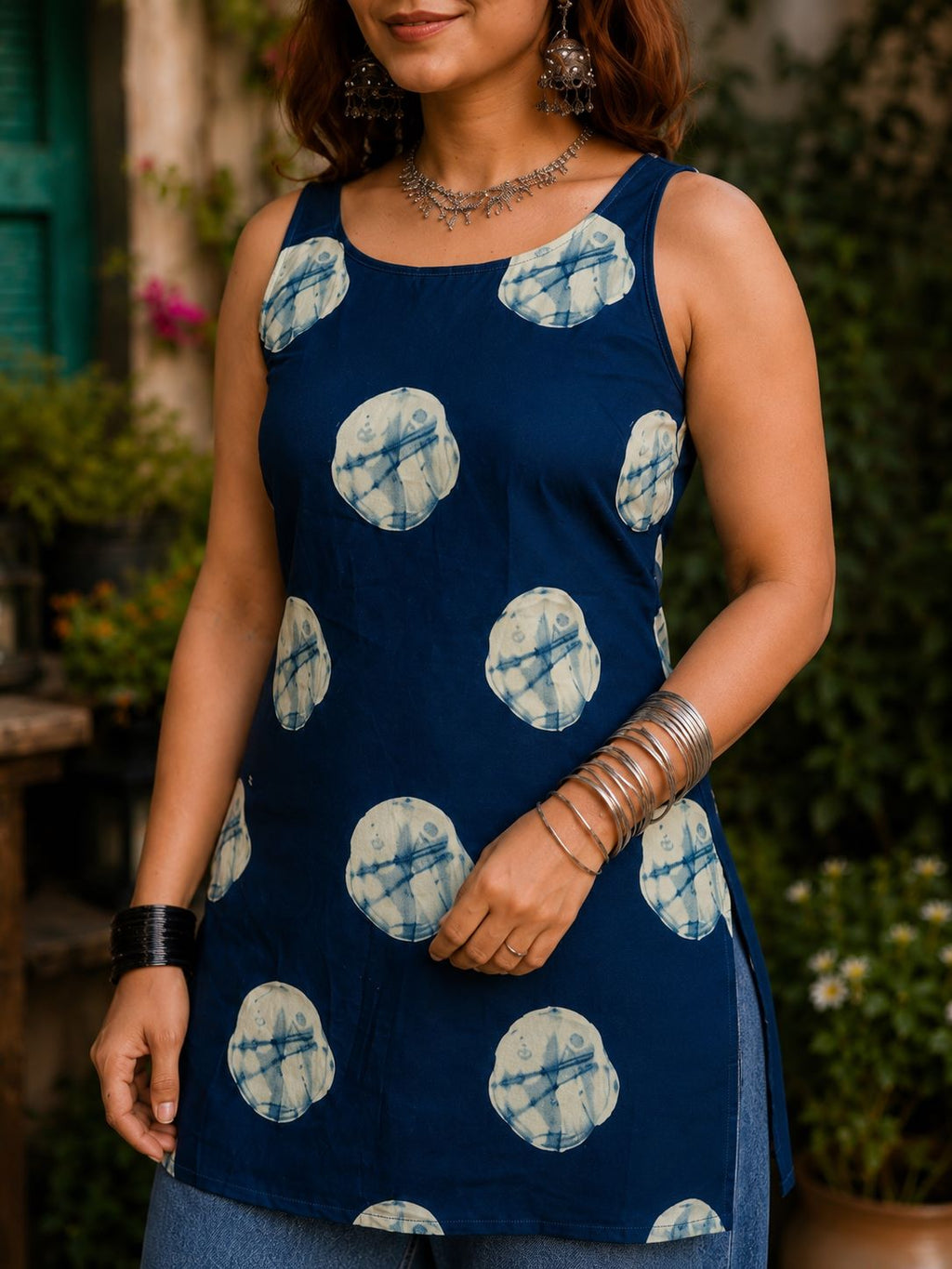 Myshka Women Greenish Blue & White Printed Sleeveless Kurti
